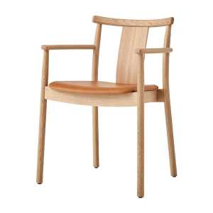 Audo Copenhagen Merkur arm chair with cushion Oak- Dakar 0250 cognac