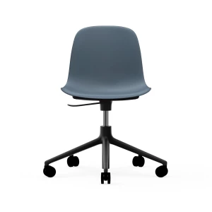 Normann Copenhagen Form swivel chair, 5W office chair Blue, black aluminium, wheels