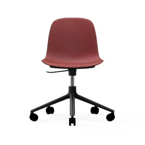 Normann Copenhagen Form swivel chair, 5W office chair Red, black aluminium, wheels