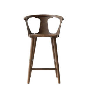 &Tradition In between barstool SK7 Smoked oiled oak