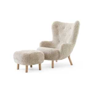 &Tradition Petra VB3 high armchair incl. pouf ATD1 Oiled Oak-Sheepskin Moonlight