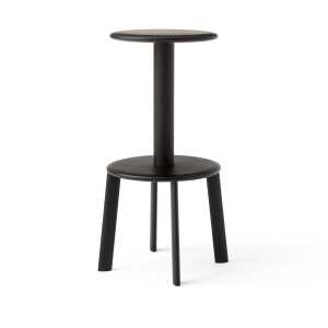 &Tradition Massif AV40 bar stool Dark stained oak – warm black